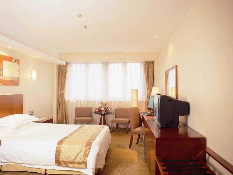 Radius International Hotel Swan Shanghai Exterior photo